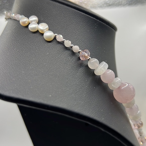 ROSE QUARTZ, MOONSTONE, MORGANITE, PINK AB CRYSTAL, AND STERLING NECKLACE 17” - Picture 3 of 15